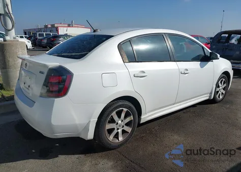 2012 Nissan Sentra 2.0 Sr из США, поврежденный, VIN 3N1AB6AP1CL661950
